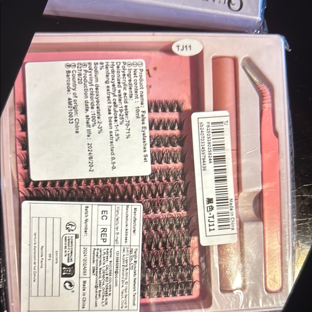 Pink Eyelash Extension Kit with Tweezers